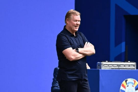 上海港,月集装箱吞,吐量突破,开云体育,开云体育app,开云体育官网,开云体育下载,开云体育入口